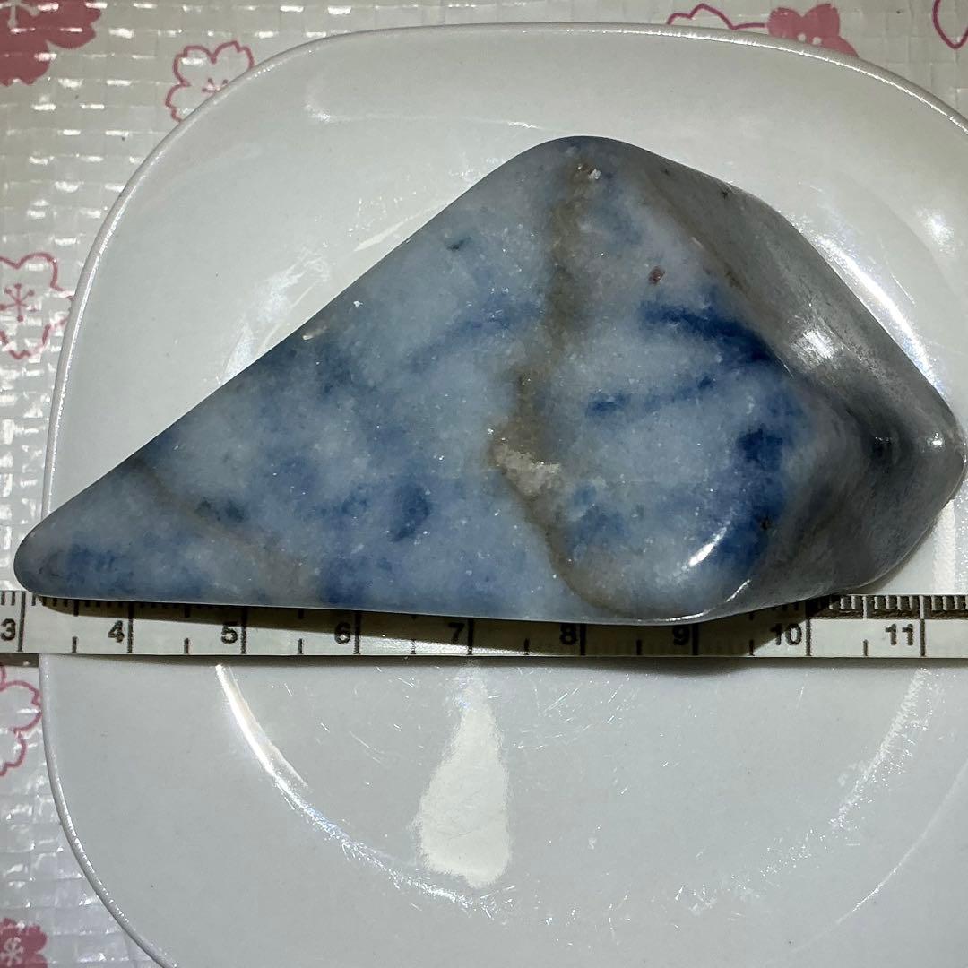 コン沢翡翠　原石　148.5g（139）