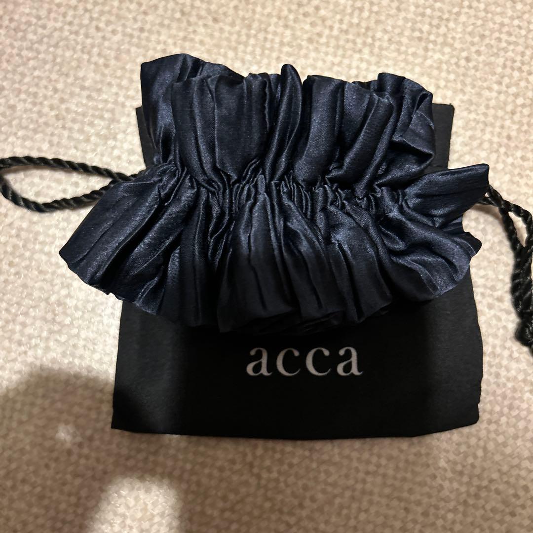 未使用【acca】 シュシュ紺色