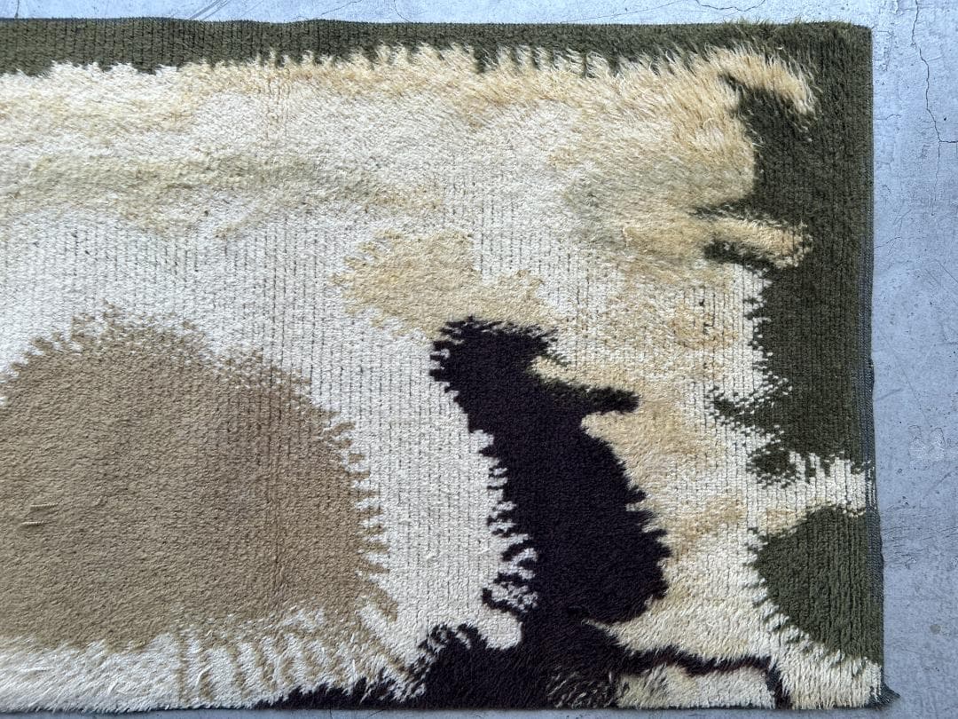 【80's Vintage rug】155×91cm　ブルガリア産　ファーラグ