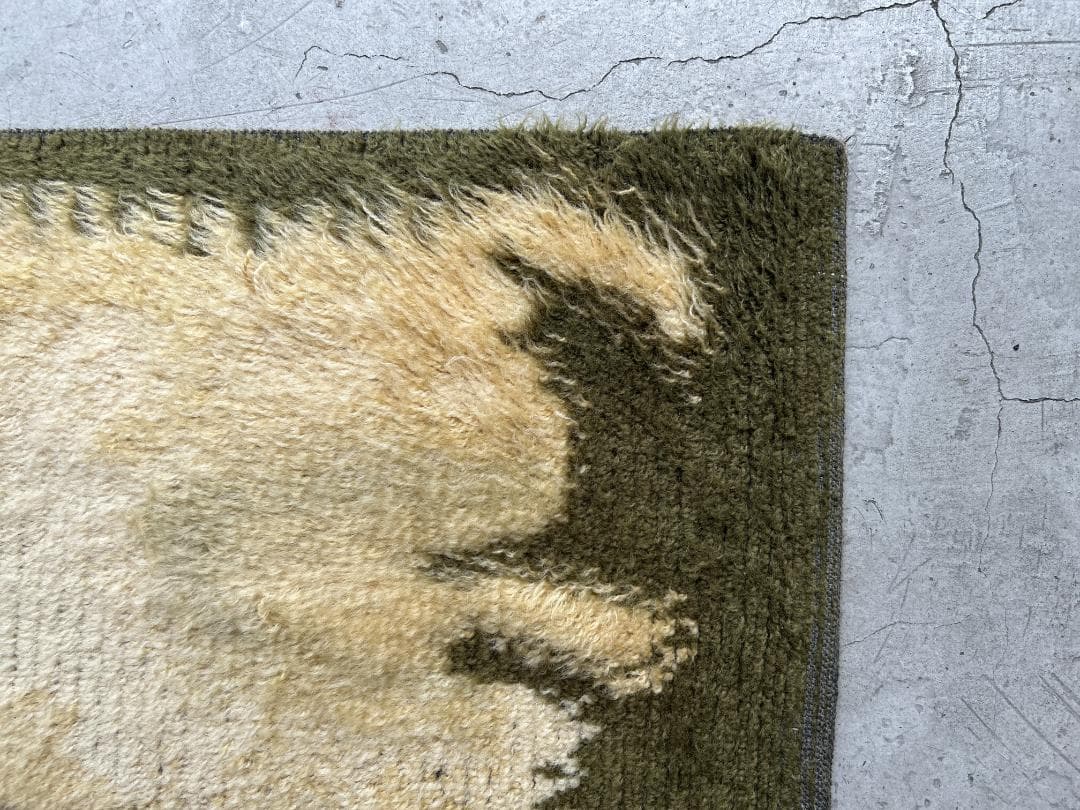 【80's Vintage rug】155×91cm　ブルガリア産　ファーラグ