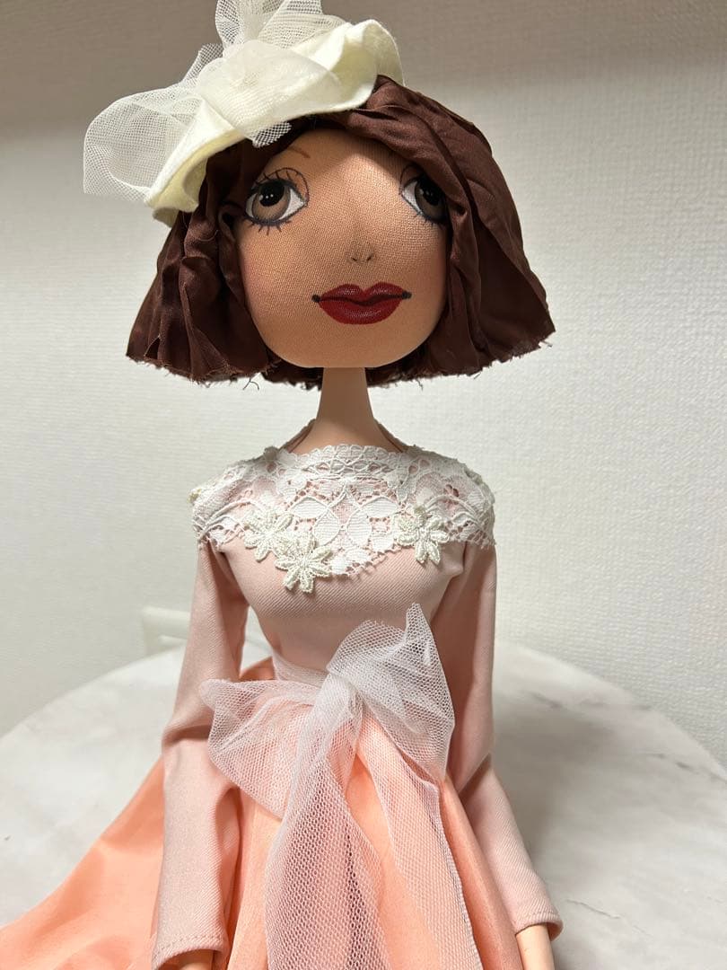 アピステ　手作りピンクドレス人形