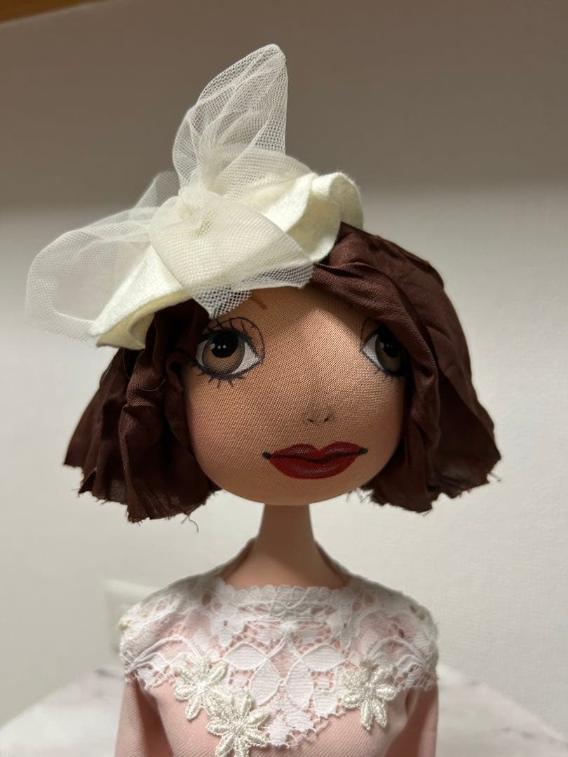 アピステ　手作りピンクドレス人形