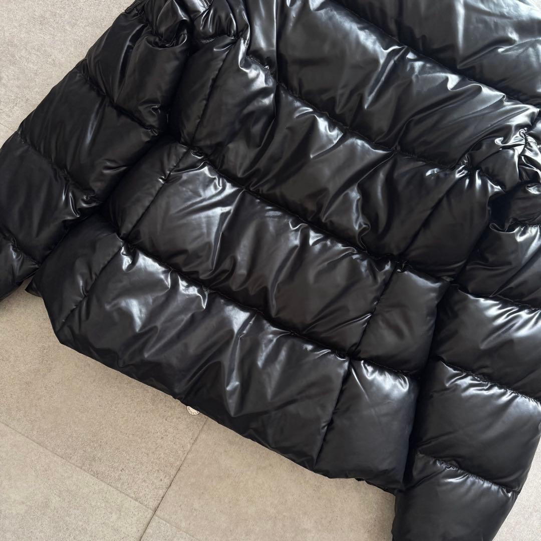モンクレール　BADIA　ダウンジャケット　黒　シャイニーブラック　フード　1