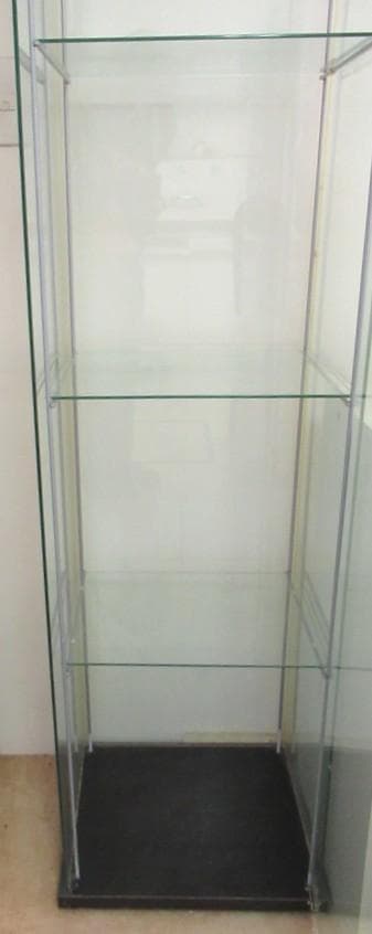 ガラスケース IKEA イケア DETOLF デトルフ 4段 匿名配送 送料込