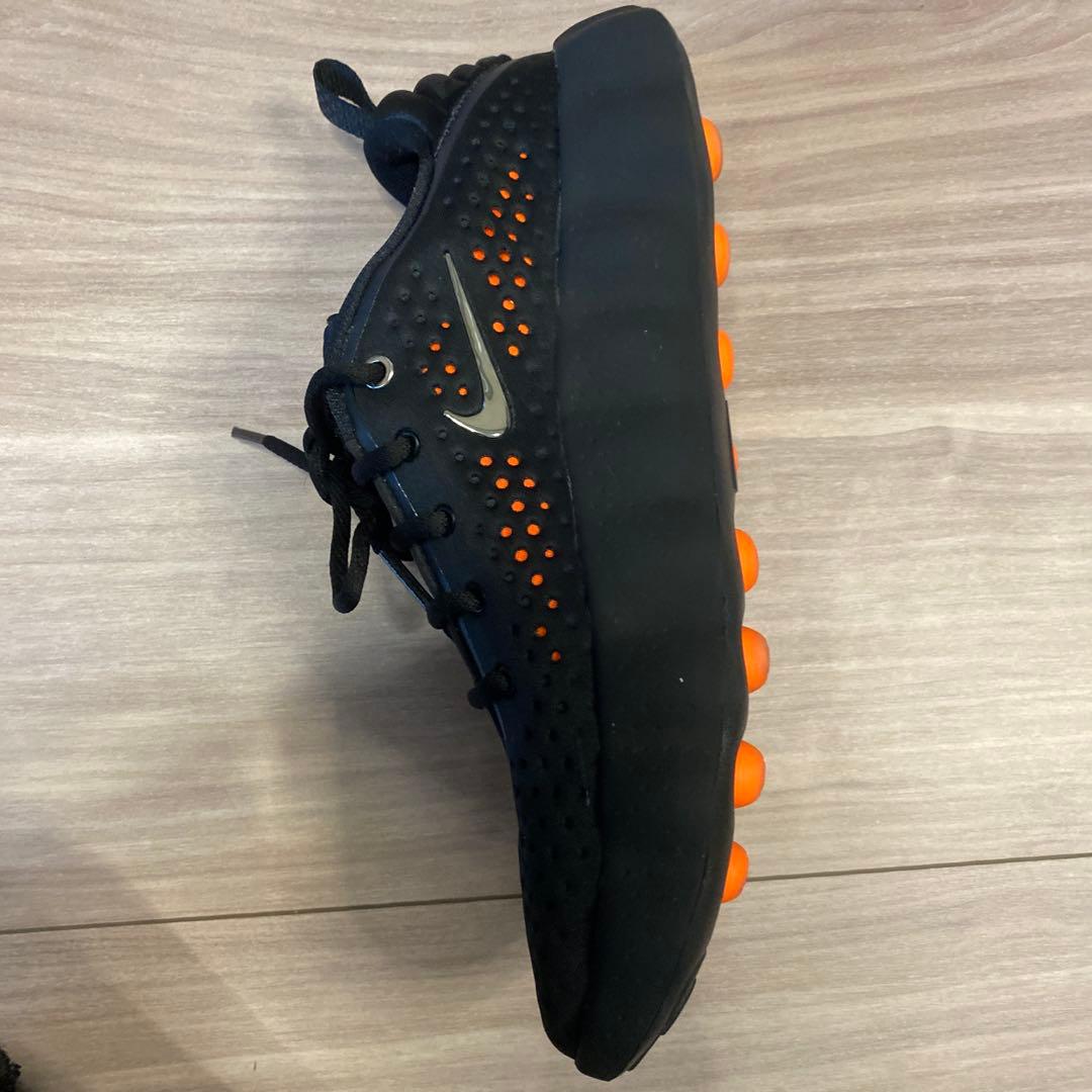 美品 Nike Mind スニーカー ブラック/オレンジ