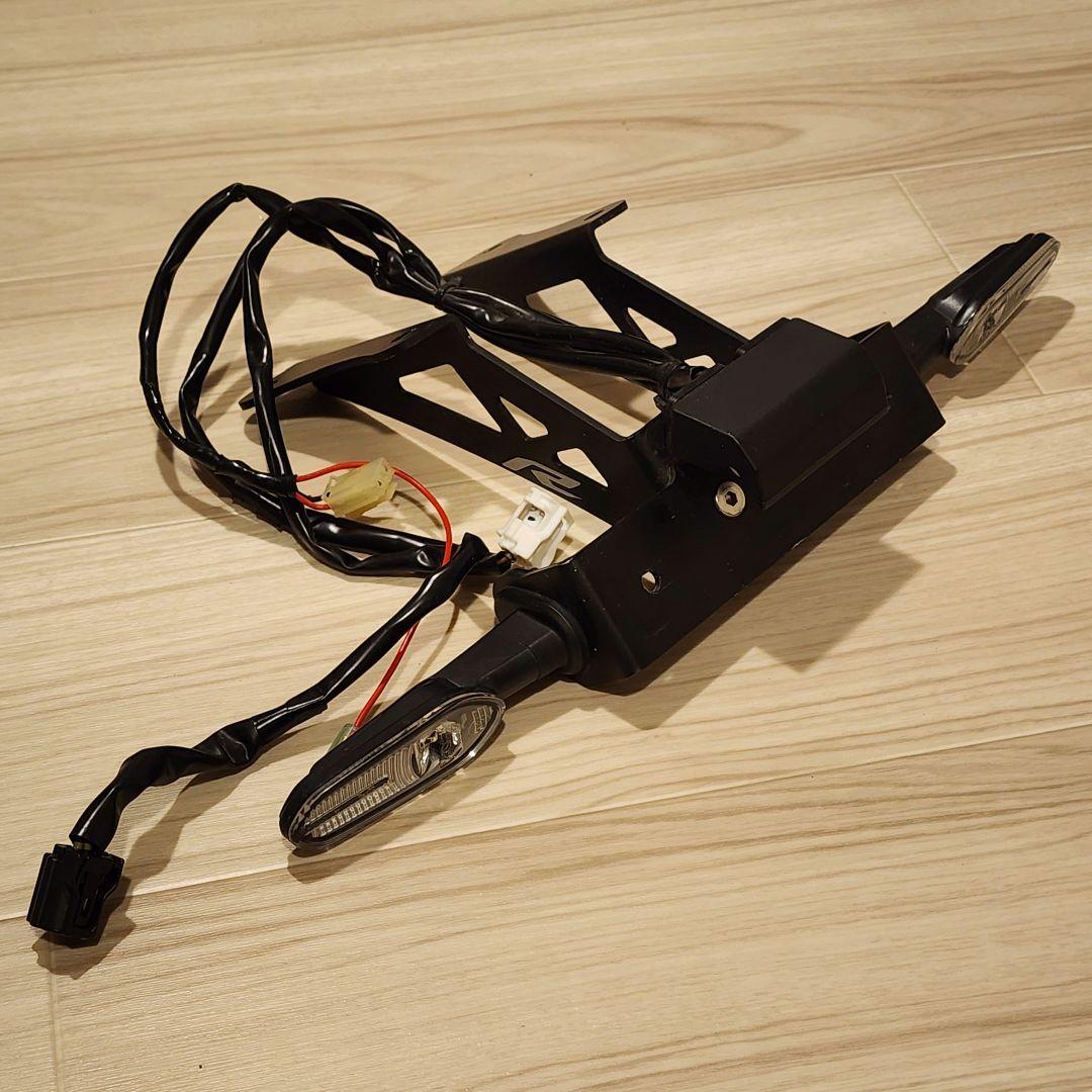 ヤマハ ワイズギア YZF-R25 フェンダーレスキッドナンバー灯 ウィンカー付