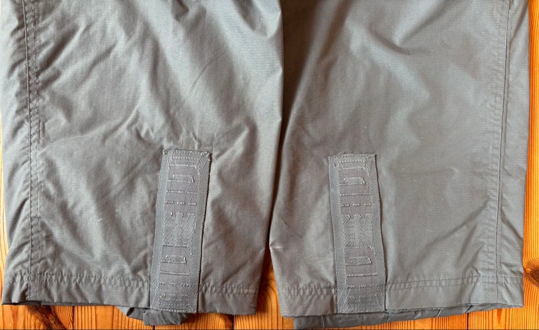 【 希少/Alphanumeric/アルファヌメリック 】スノーウェア上下セット