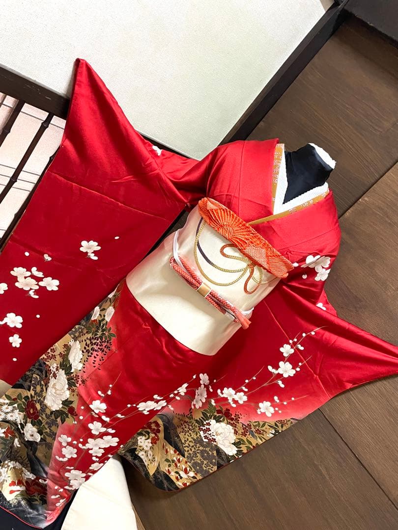 振袖フルセット6点サイズM〜Ｌ駒刺繍　流水地紙花文　暈し染め　金彩　正絹