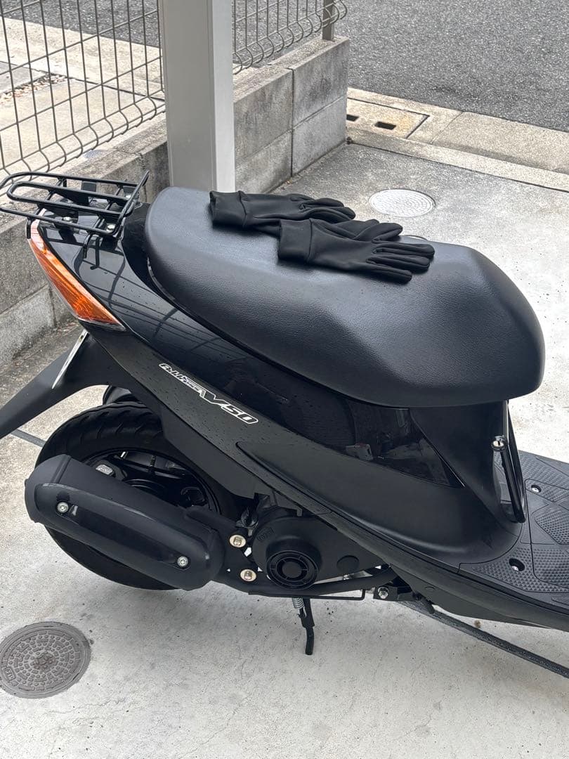 原付　アドレスv50 走行距離1,000km台　自賠責令和12年1月17日まで