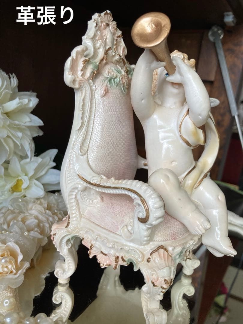 『イタリア製』ロココ椅子とラッパの天使イタリアンエンジェル艶と薔薇の装飾美しい