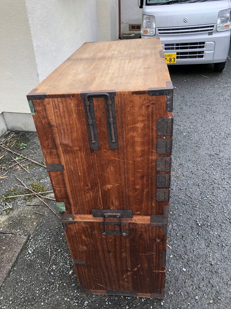 明治期江戸衣裳桐箪笥　鍵付き観音開き　アンティーク家具　古民具　 観音箪笥収納