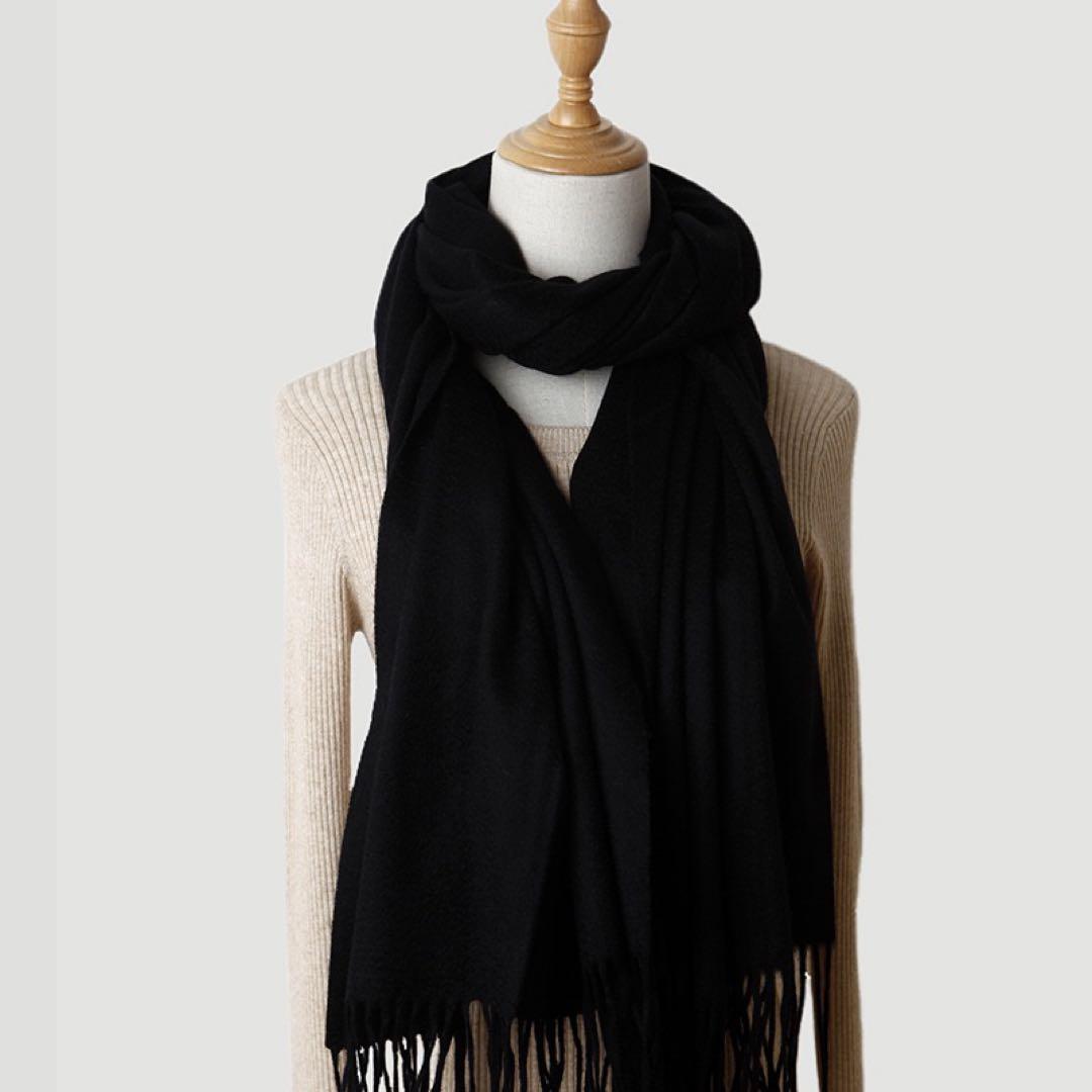 大判ストール　100%極上ホワイトカシミヤ & ブラック