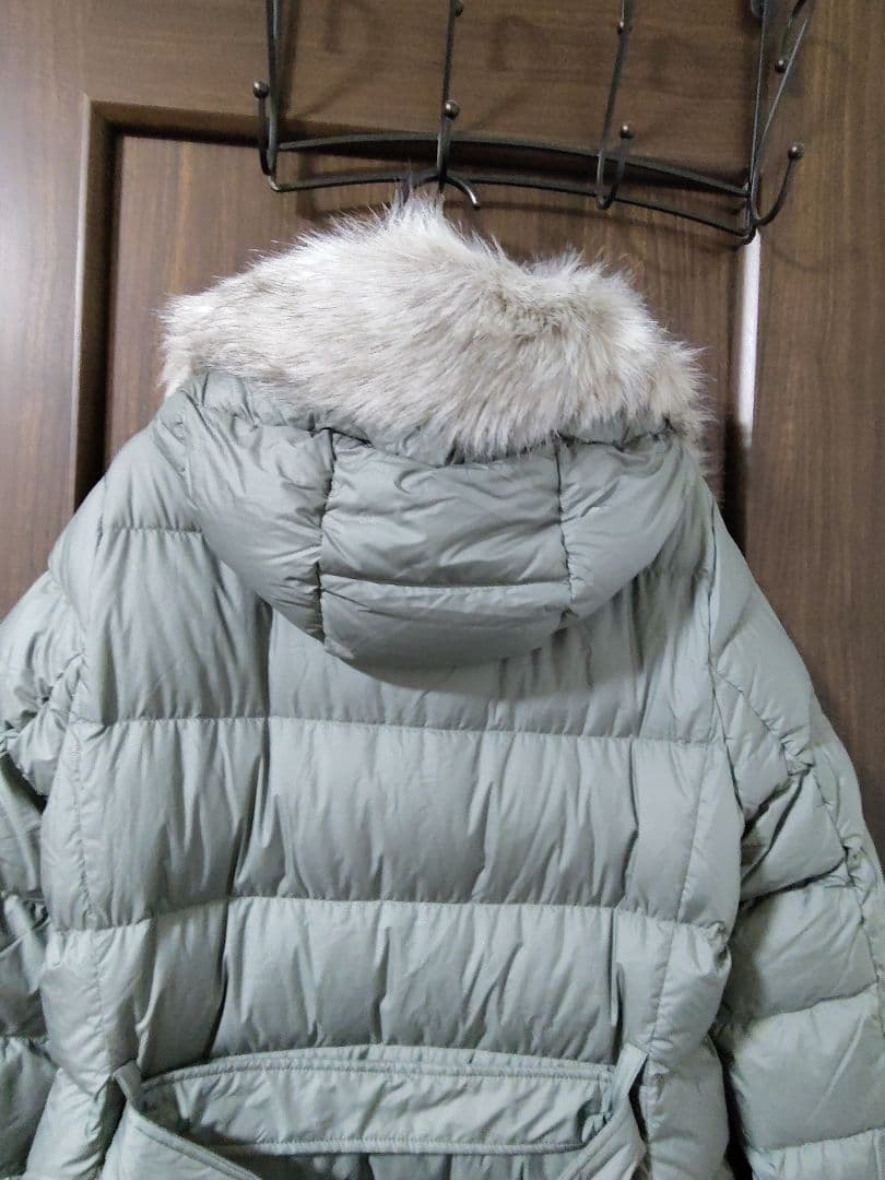 新品未使用　ユニクロ　 ライトウェイトダウンフーデットコート M　ロングコート