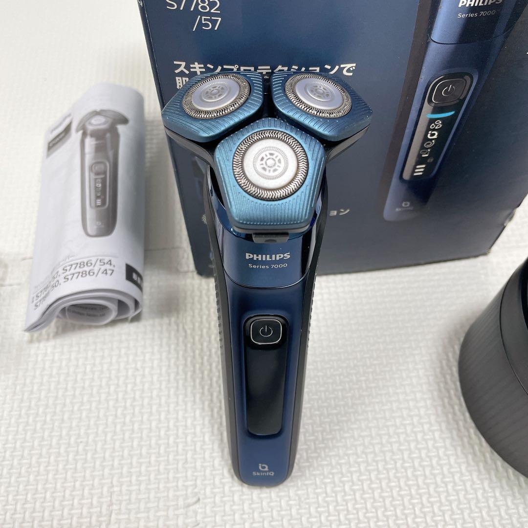 PHILIPS フィリップス 7000 電気シェーバー S7782/57
