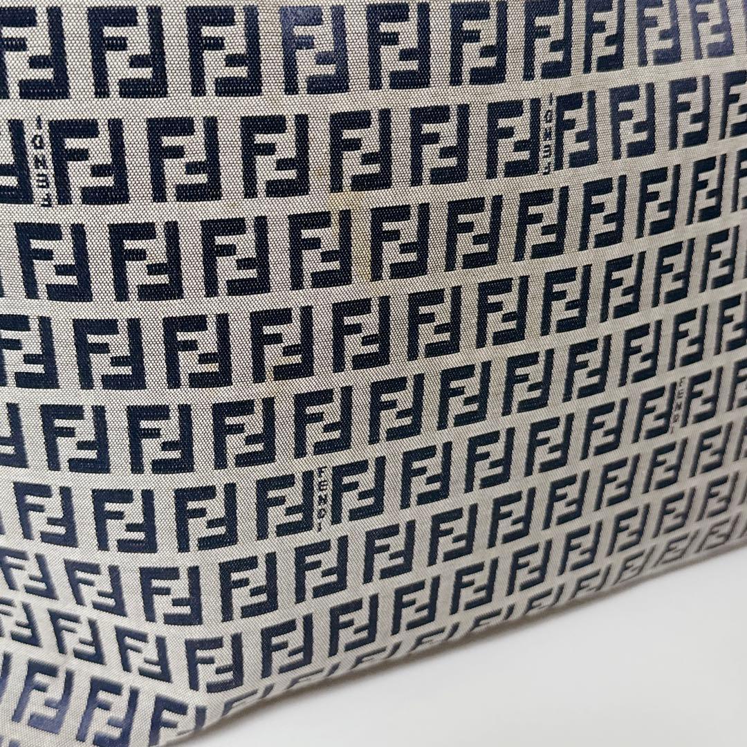 【24時間以内発送】FENDI ズッキーノ FF柄 キャンバス トート バッグ