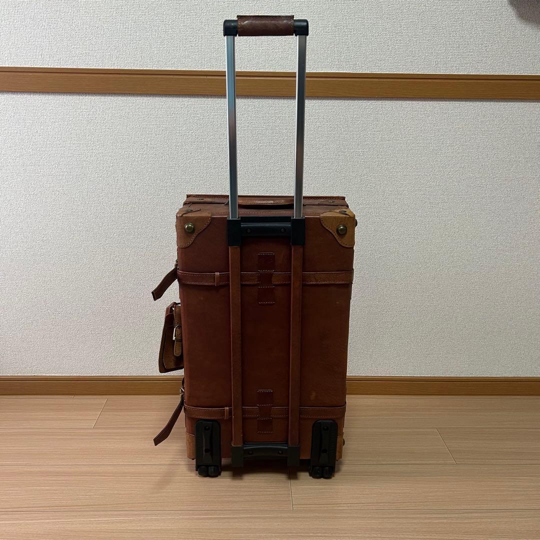 希少 ユーラシアsiffler(シフレ) ユーラシアトランク 豚本革