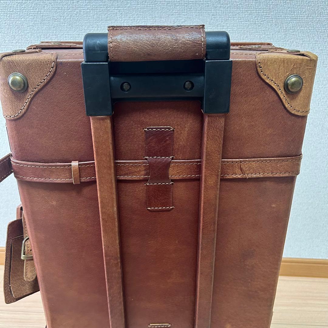 希少 ユーラシアsiffler(シフレ) ユーラシアトランク 豚本革