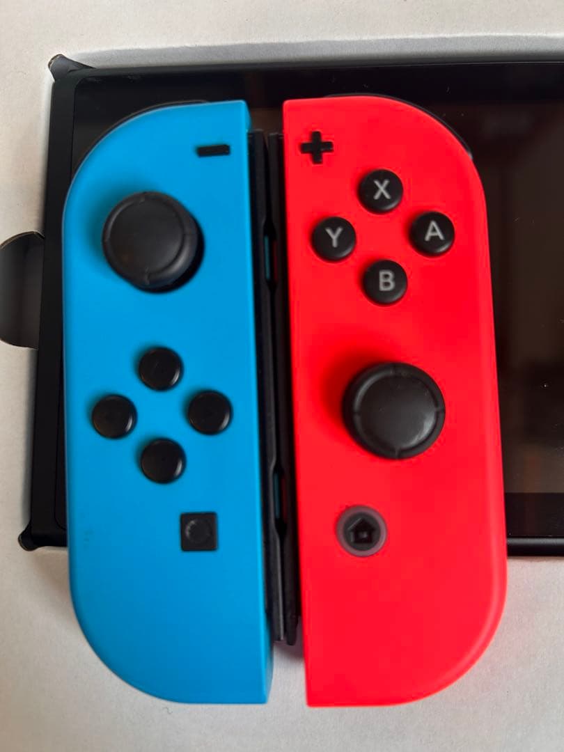 任天堂Switch(Joy-Conグリップなし)