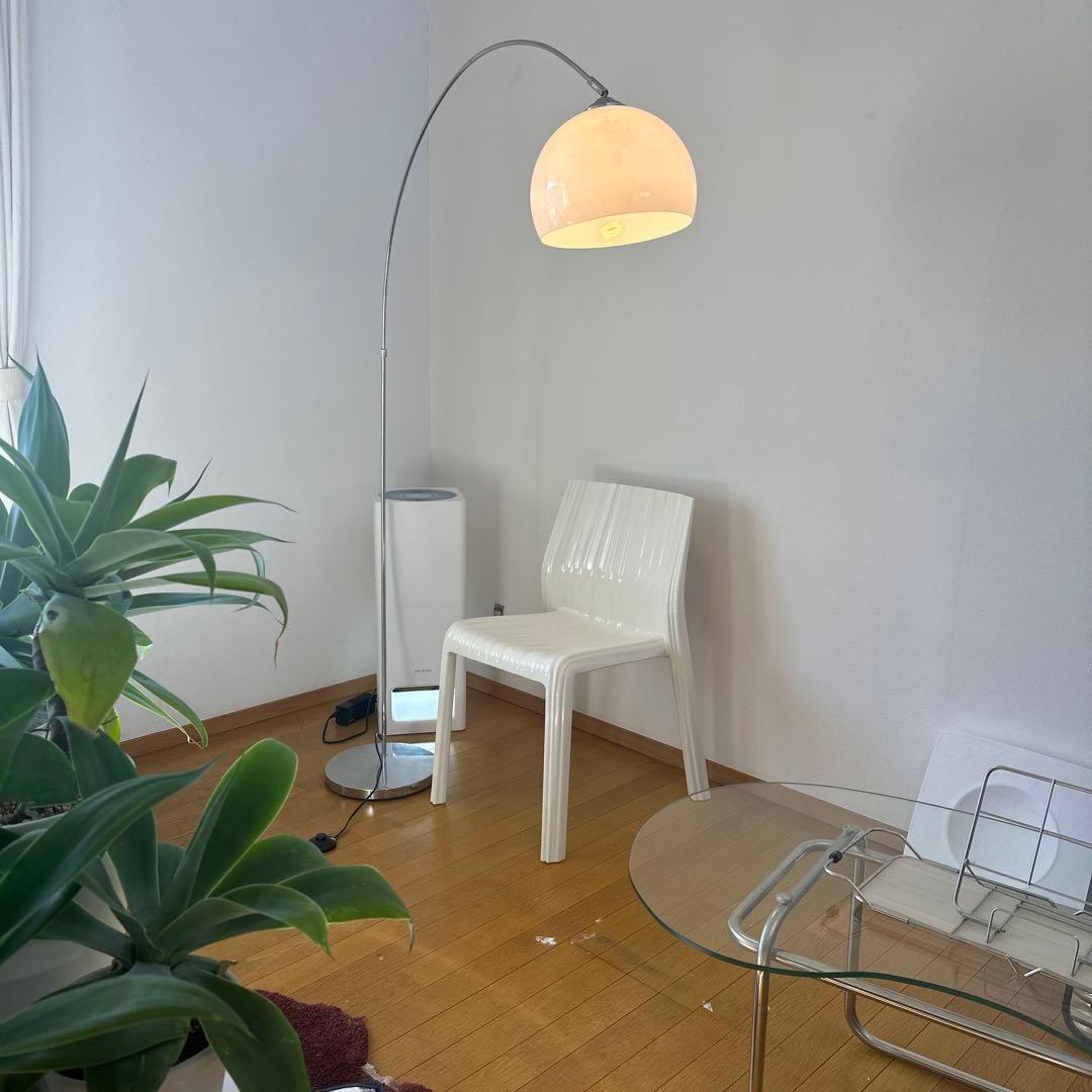 Kartell Frilly カルテル フリーリー グロッシーホワイト チェア