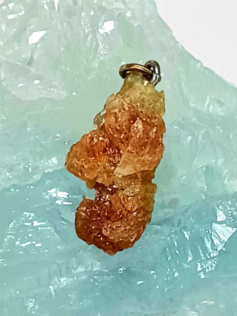 情熱的な☆石の妖精 ジンカイトペンダントトップ