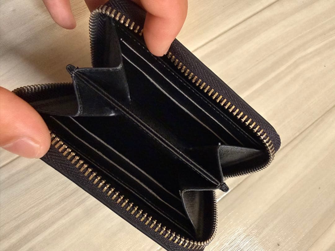 LV エピ　ケース