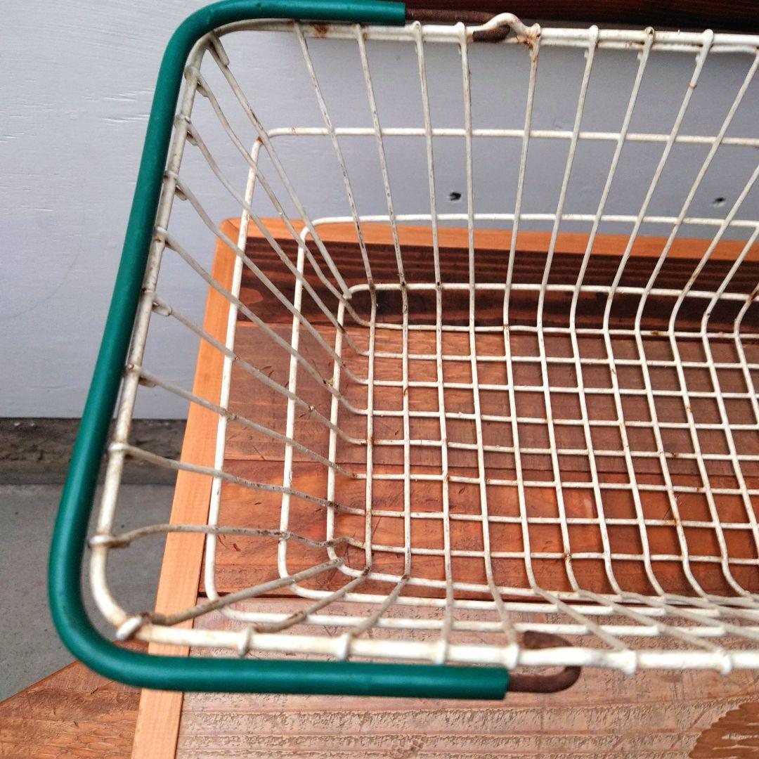 Made in USA ワイヤー　バスケット　緑　グリーン　白　古道具