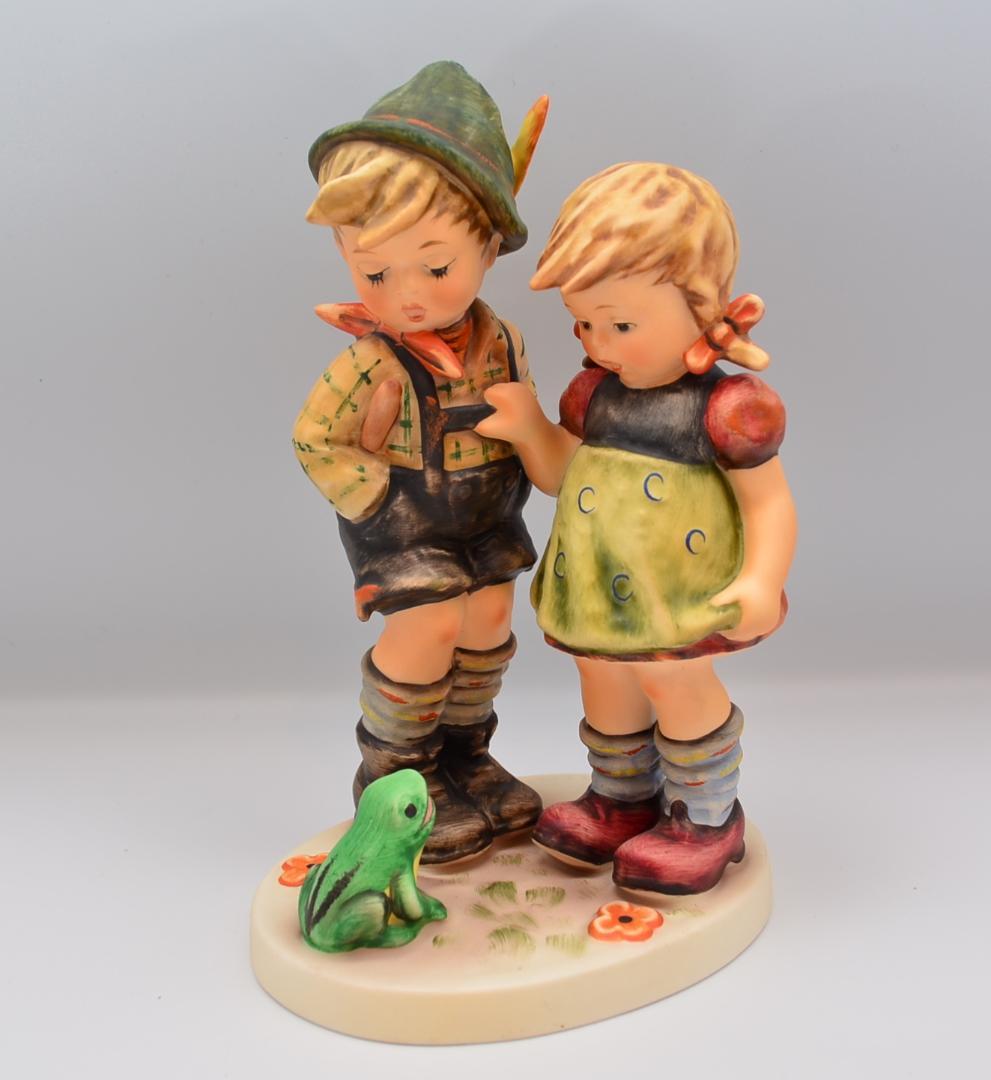 臆病な妹　＃394　No.3　★フンメル人形　ドイツ・ゲーベル　ヴィンテージ