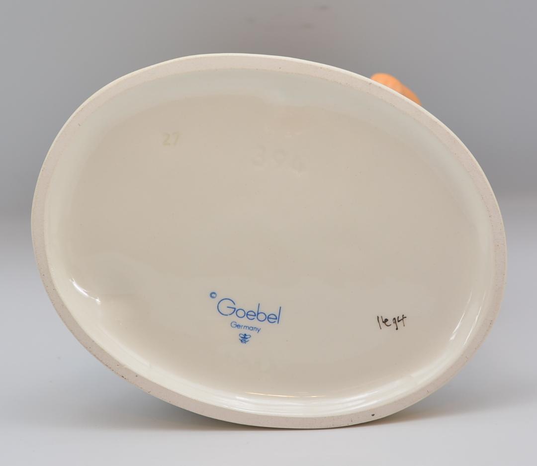 臆病な妹　＃394　No.3　★フンメル人形　ドイツ・ゲーベル　ヴィンテージ