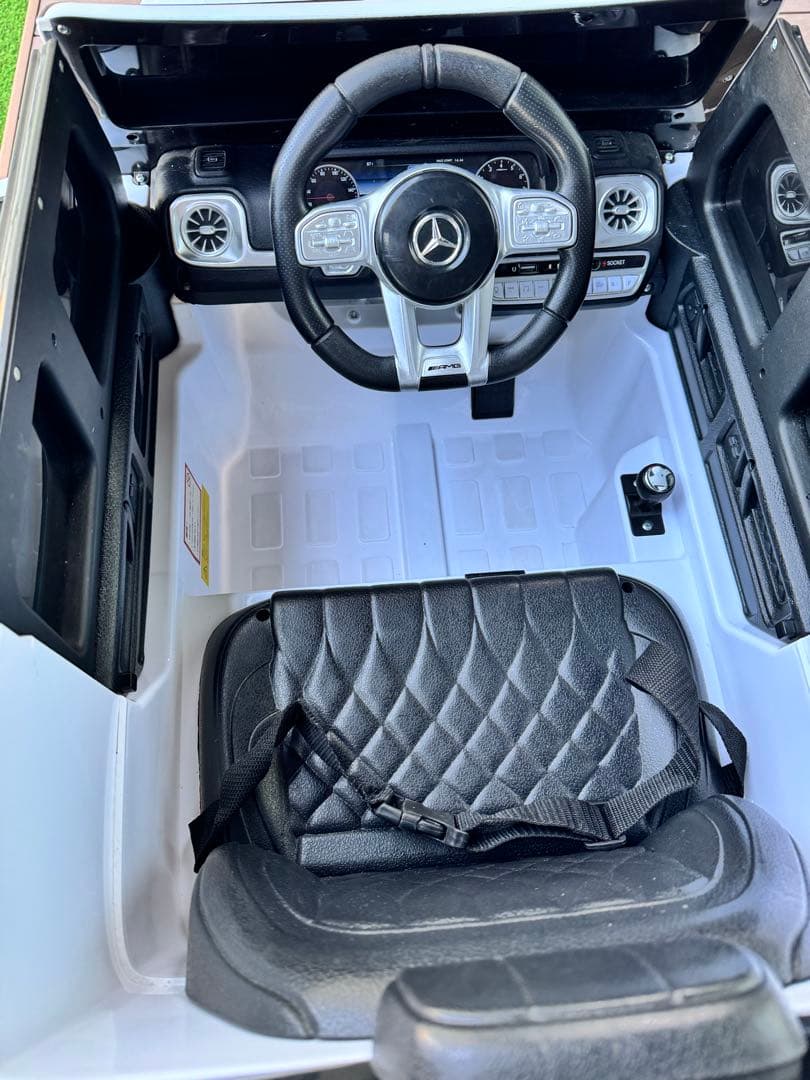 ラジコンカー　Mercedes Benz AMG