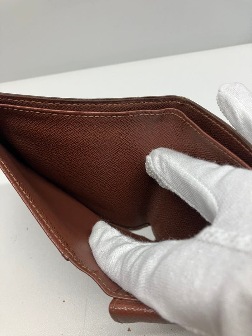 C0203)ルイヴィトン モノグラム 二つ折り財布