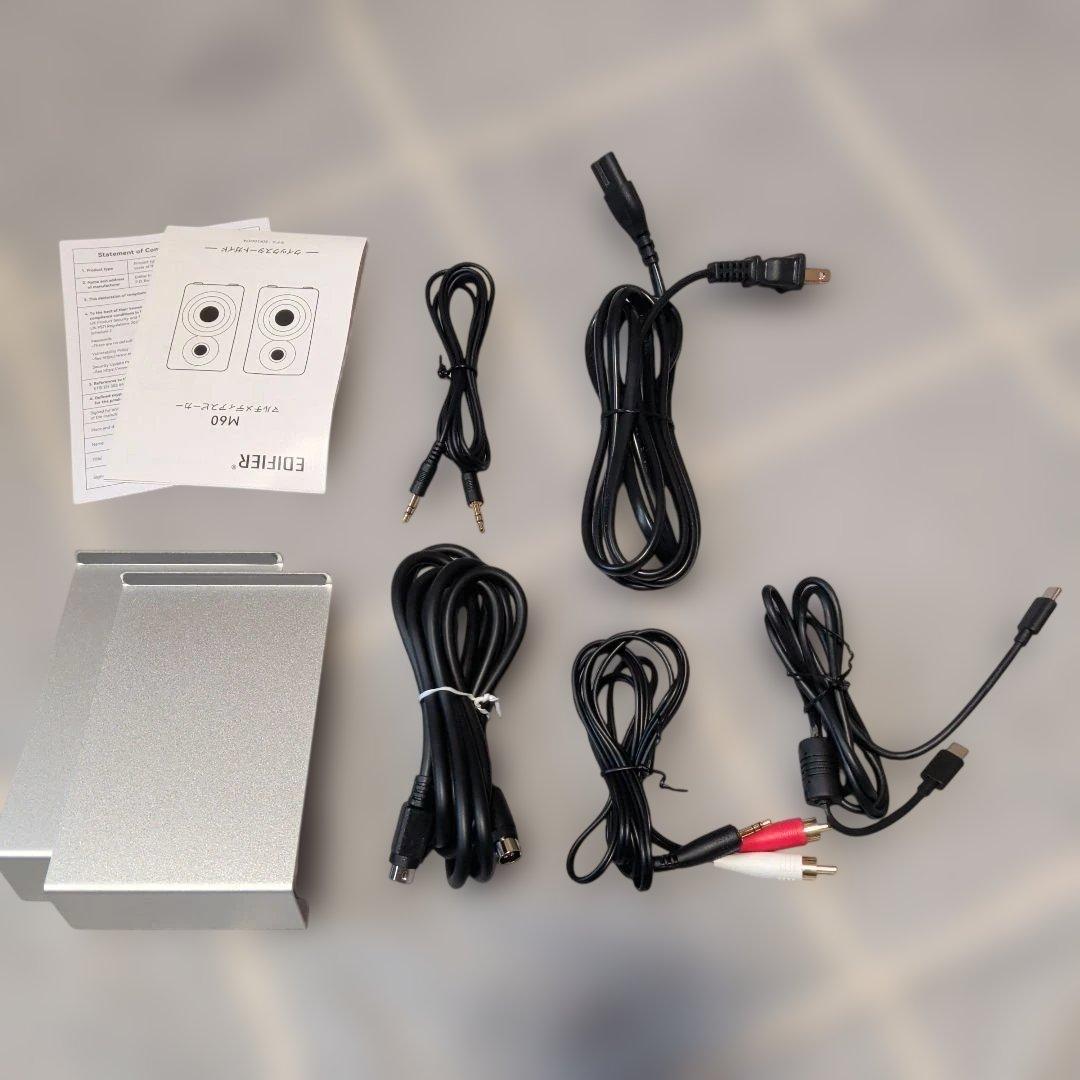 Edifier M60　マルチメディアスピーカー