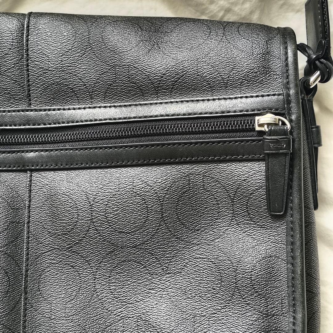 COACH ショルダーバック　メッセンジャーバッグ