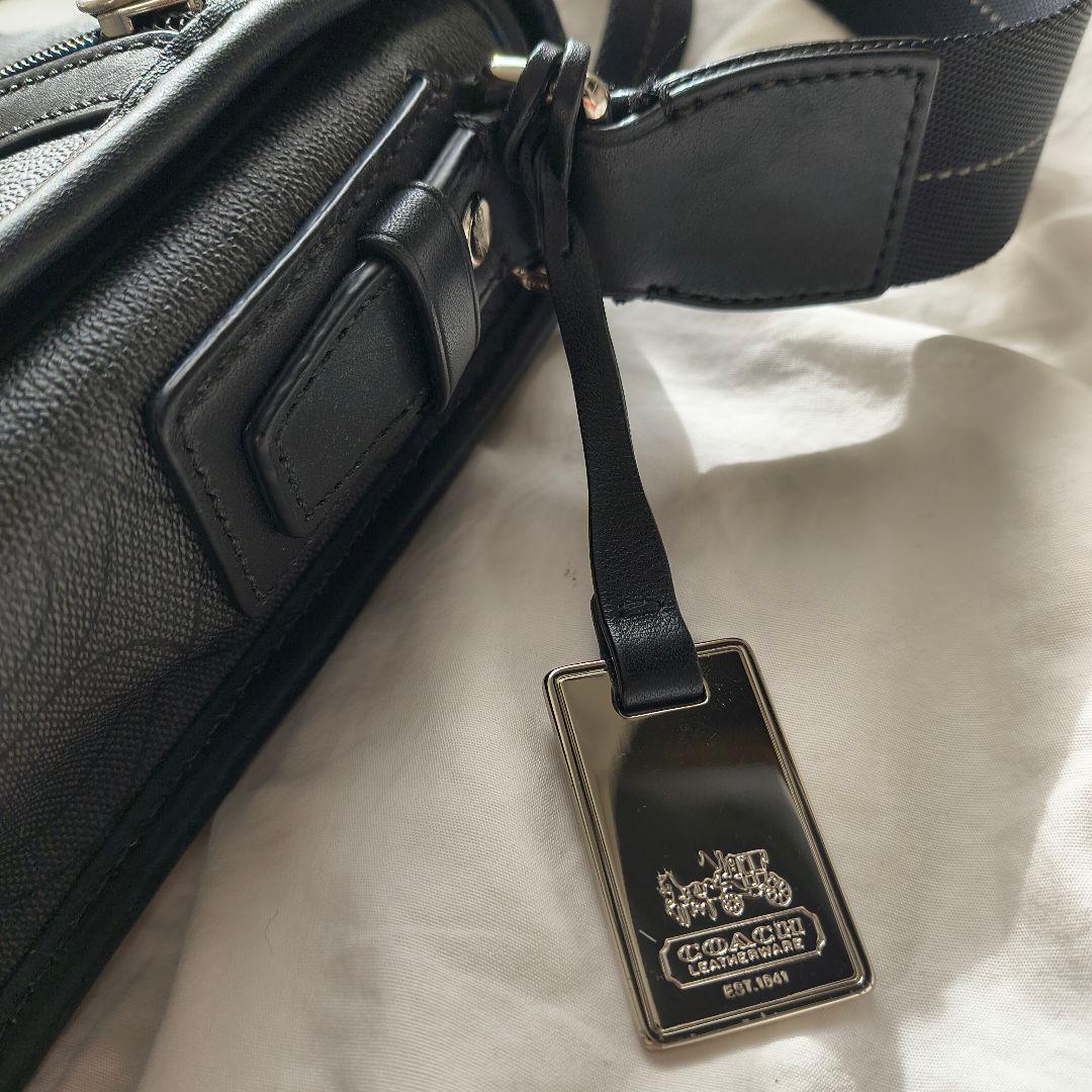 COACH ショルダーバック　メッセンジャーバッグ
