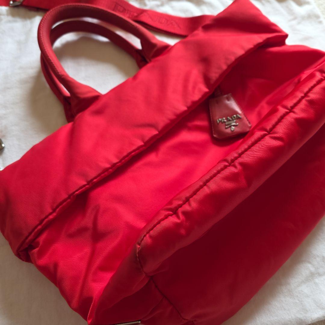 PRADA 赤 トート斜めがけ2wayバッグ