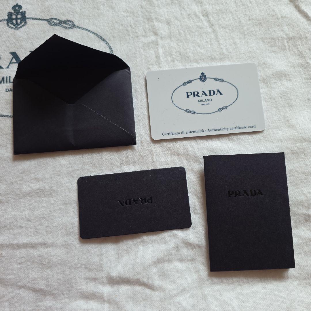 PRADA 赤 トート斜めがけ2wayバッグ