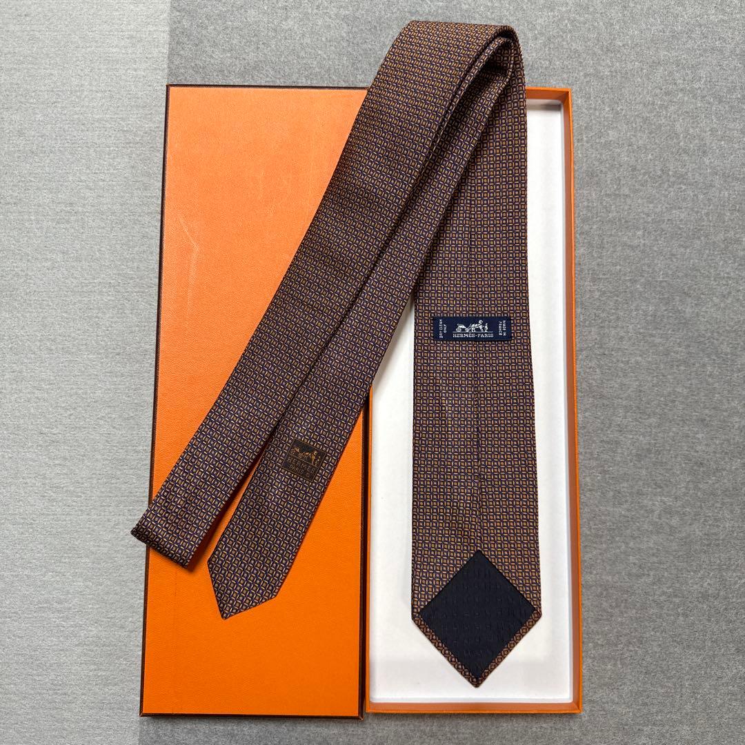 美品　エルメス　ネクタイ　紺・オレンジ　ドット　シルクジャガード