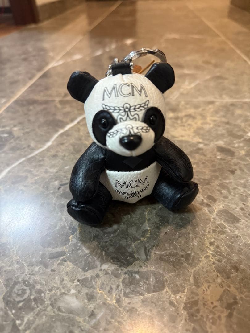 MCM パンダ好きの方必見　PANDA CHARM/パンダチャーム