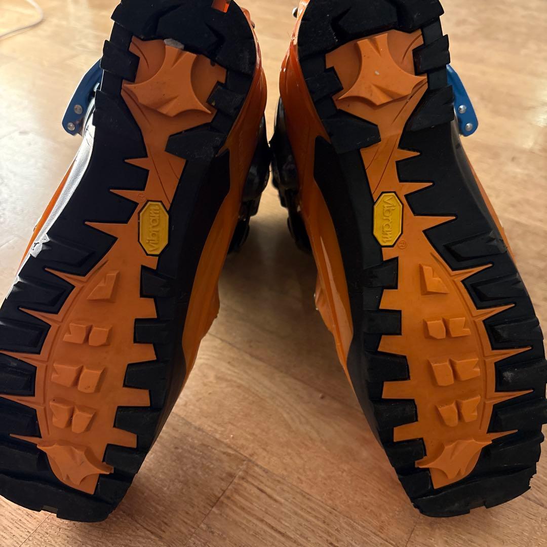 SCARPA Maestrale オレンジ/ブラック スキー ブーツ