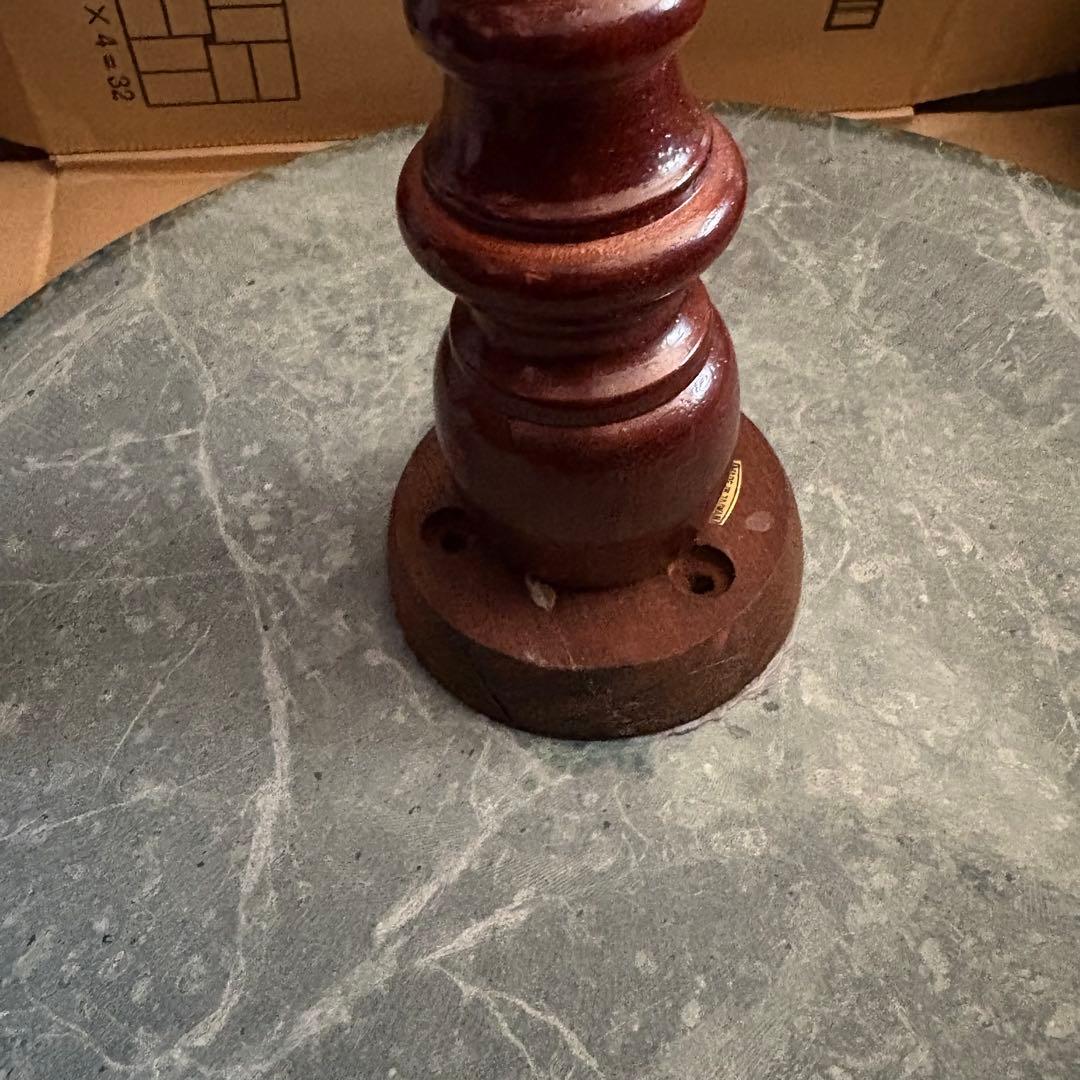 サイドテーブル　大理石　丸型　グリーン系　家具　インテリア　レトロ　モダン