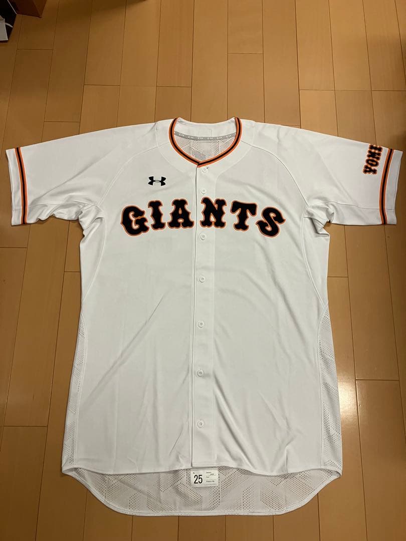 岡本和真　読売ジャイアンツ　読売巨人軍　侍ジャパン　WBC ユニフォーム