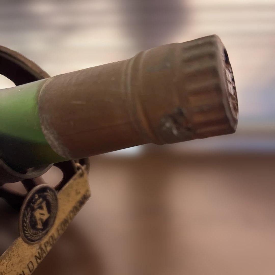 カミュナポレオンコニャック　砲台付き　古酒