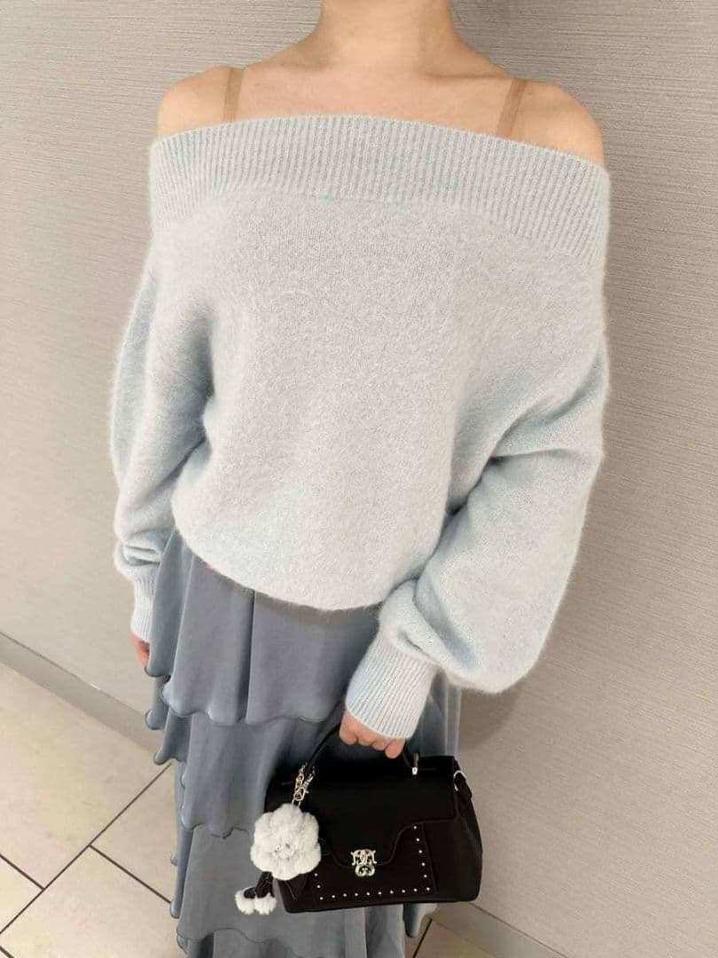 【2025AW今季新作】フォックスアルパカオフショルプルオーバー SNIDEL