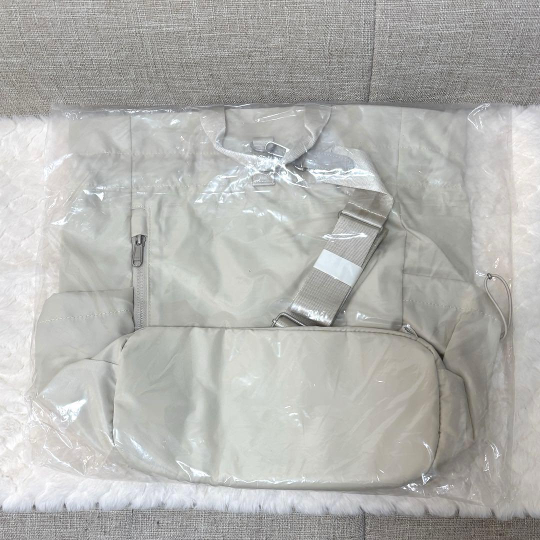 週末セール中✨韓国限定 ノースフェイス ボニーパックM クリーム 即日発送