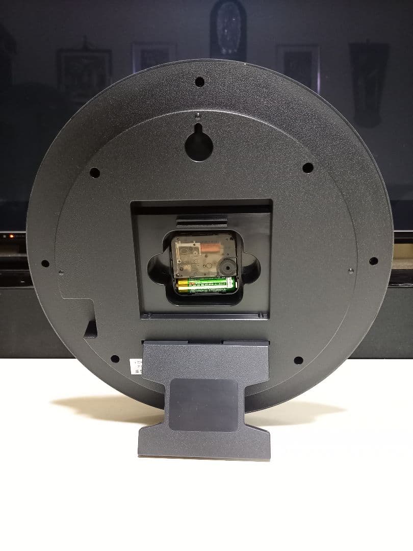 希少　1980's　サイバー　デザイン　スペースエイジ　ピンク　ネオン　クロック