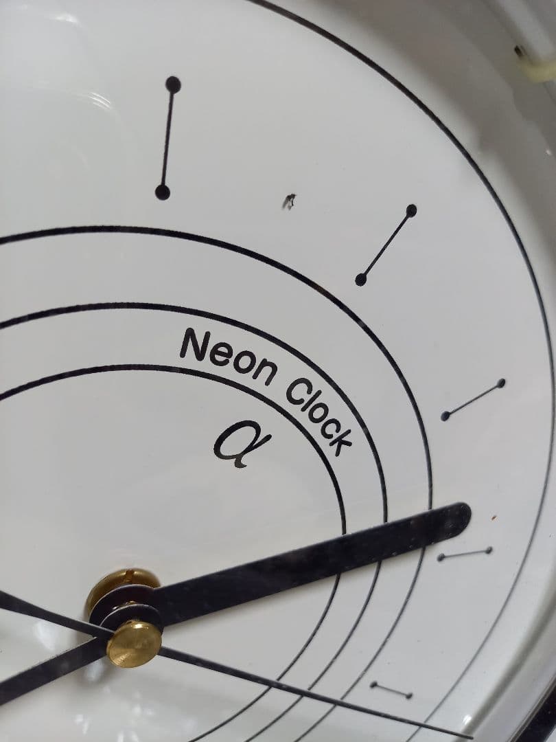 希少　1980's　サイバー　デザイン　スペースエイジ　ピンク　ネオン　クロック