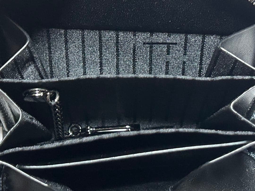 【匿名配送】itti イッチ カードケース ケース 財布　チャーム