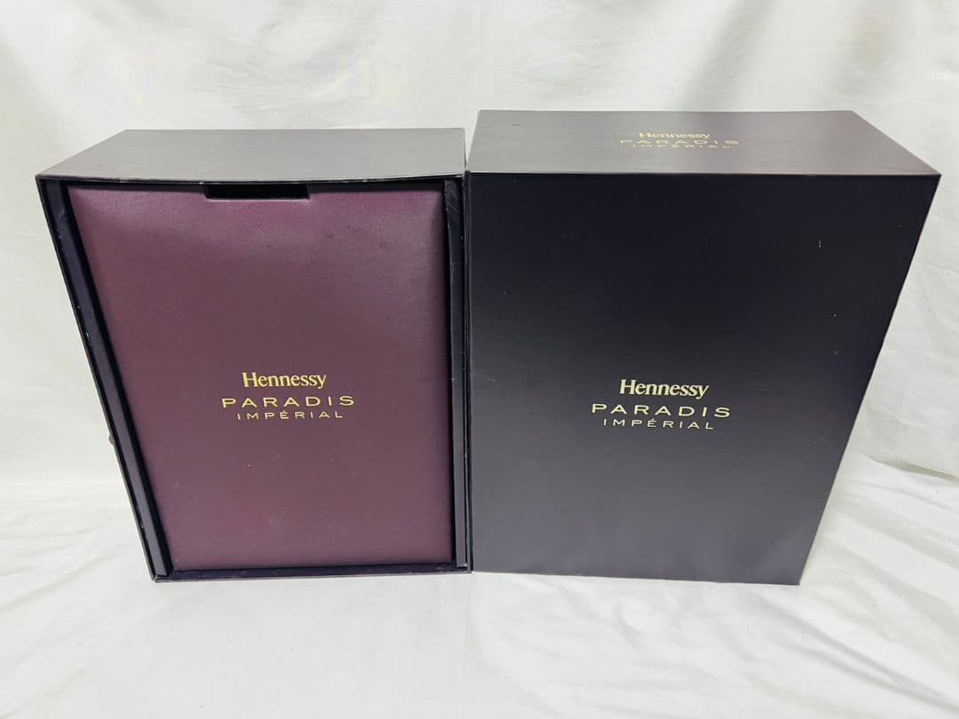 ヘネシー パラディ　アンペリアル　クリスタルボトル 冊子・化粧箱・外箱付き！
