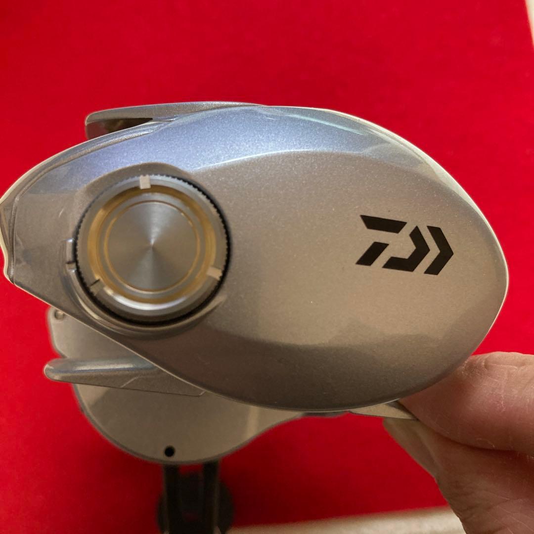 【新品・未使用品】ダイワ　スパルタン 　　　　　　　　TW150H 右ハンドル