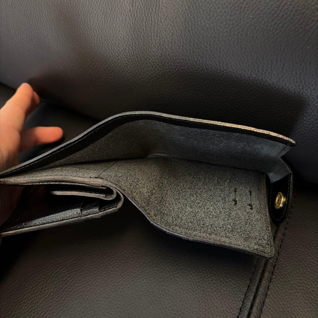 【はまはま】イルビゾンテ レザー ウォレット 二つ折り財布 エンボスロゴ