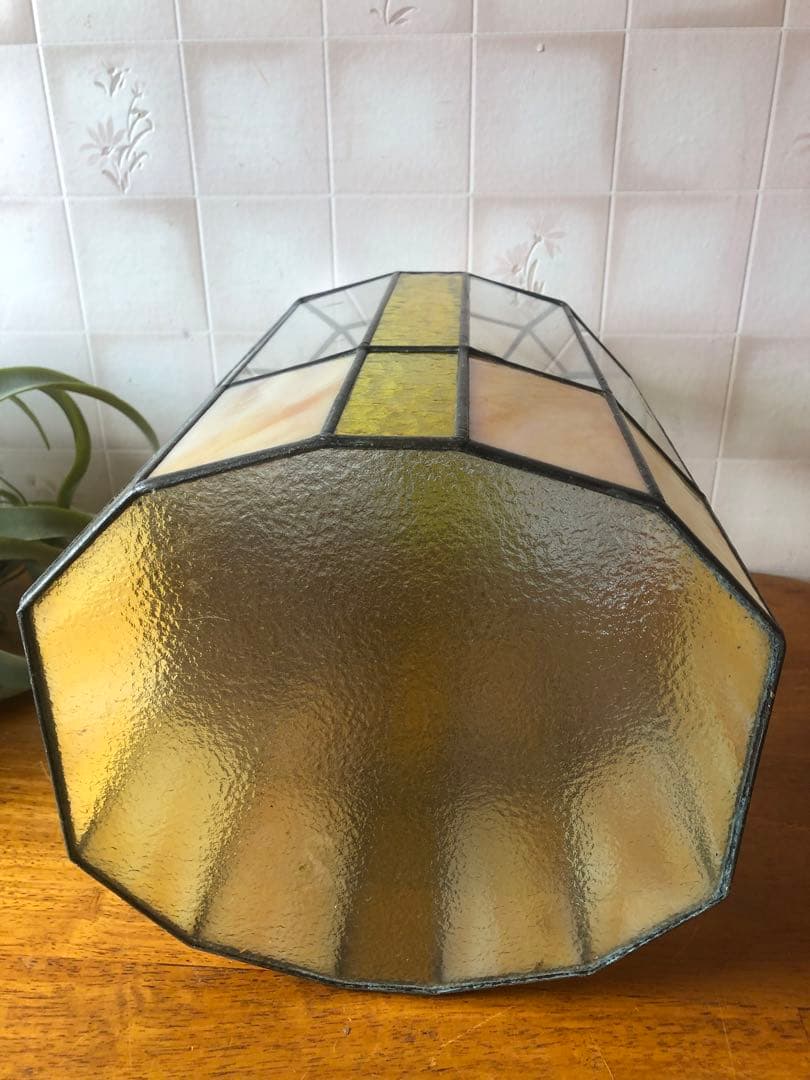 H ステンドグラス　ドーム型　鳥籠風　バードケース　アンティーク調　ガラスケース